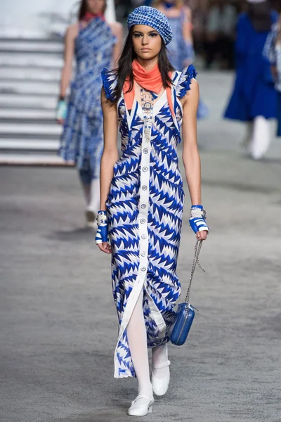 Look 63